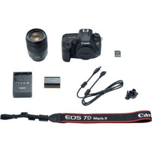 Фотоаппарат Canon EOS 7D Mark II 18-135 IS USM Kit (9128B163)