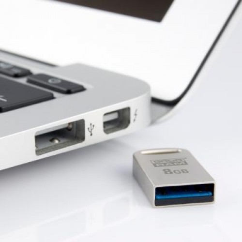 Флешка GOODRAM 8GB Point Silver USB 3.0 (UPO3-0080S0R11)