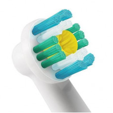 Электрическая зубная щетка Oral-B by Braun Vitality 3D White (D12.5133DW)